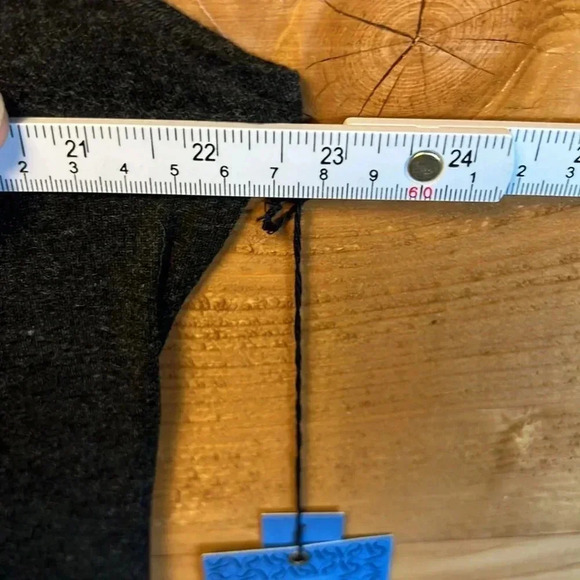 Simply Vera Vera Wang Womens black Shift dress sleeveless pleated front cocktail - Picture 2 of 10